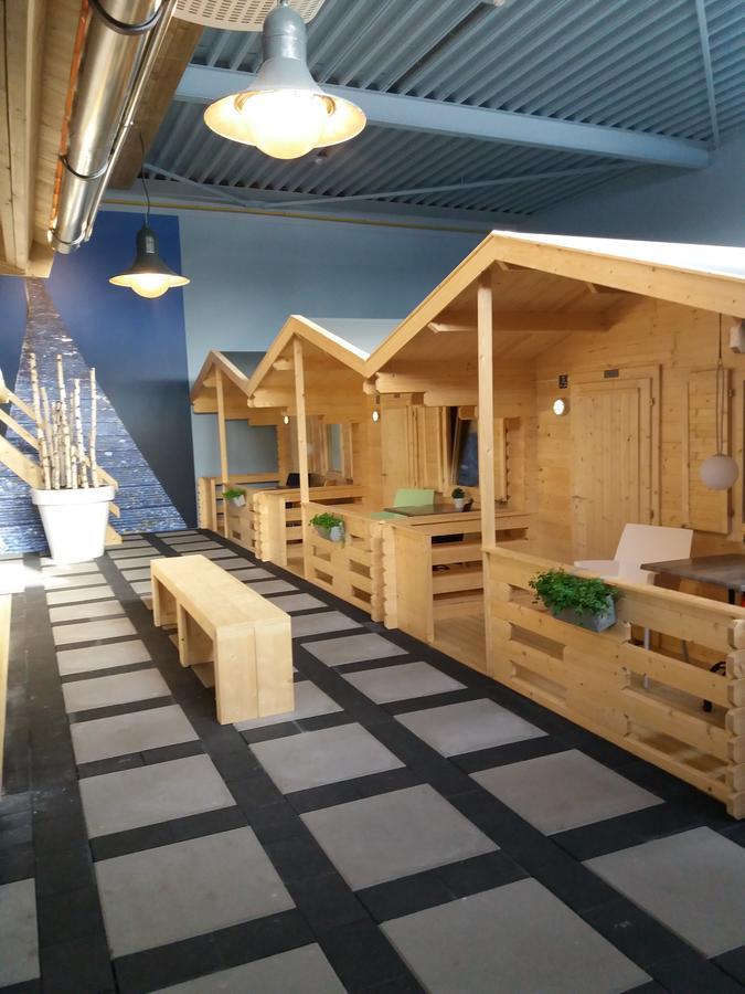 מאקום Lodgehotel De Lelie מראה חיצוני תמונה